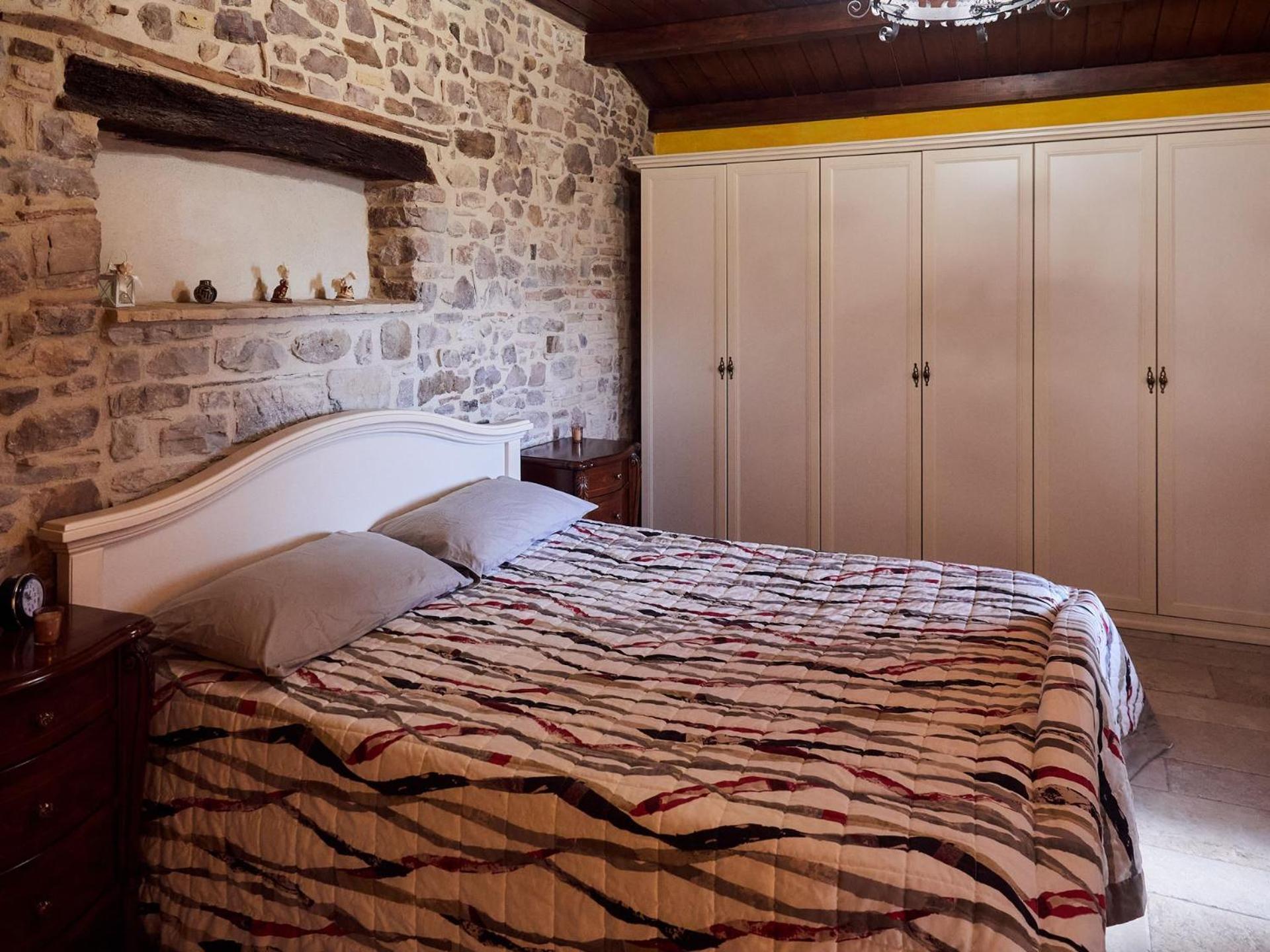 Il Cortiletto Del Borgo Bed & Breakfast Pietra Montecorvino Exterior photo
