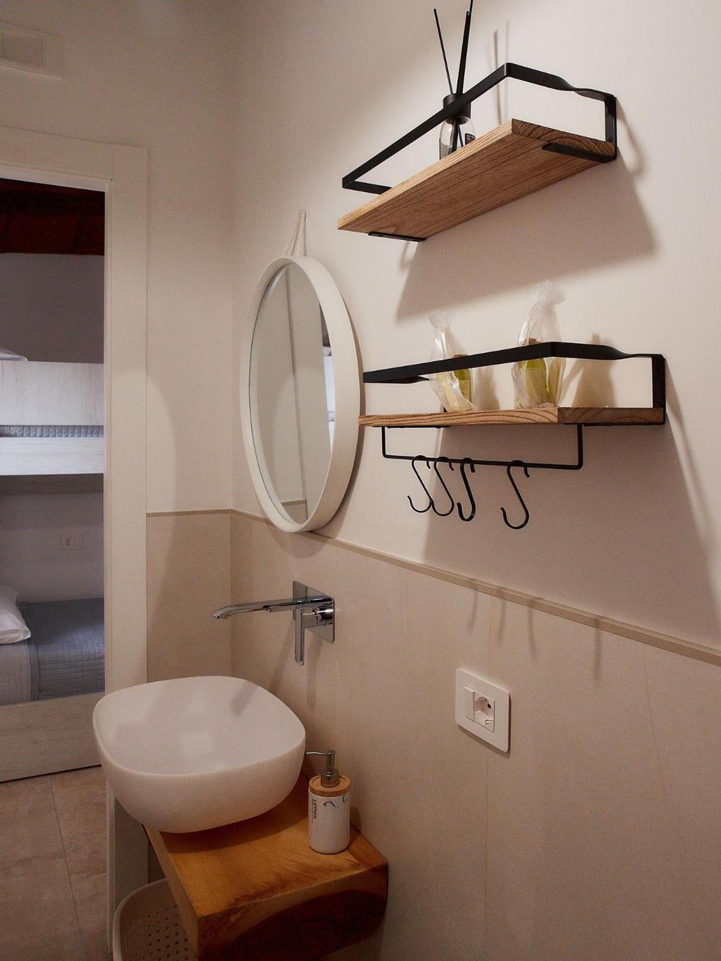 Il Cortiletto Del Borgo Bed & Breakfast Pietra Montecorvino Exterior photo