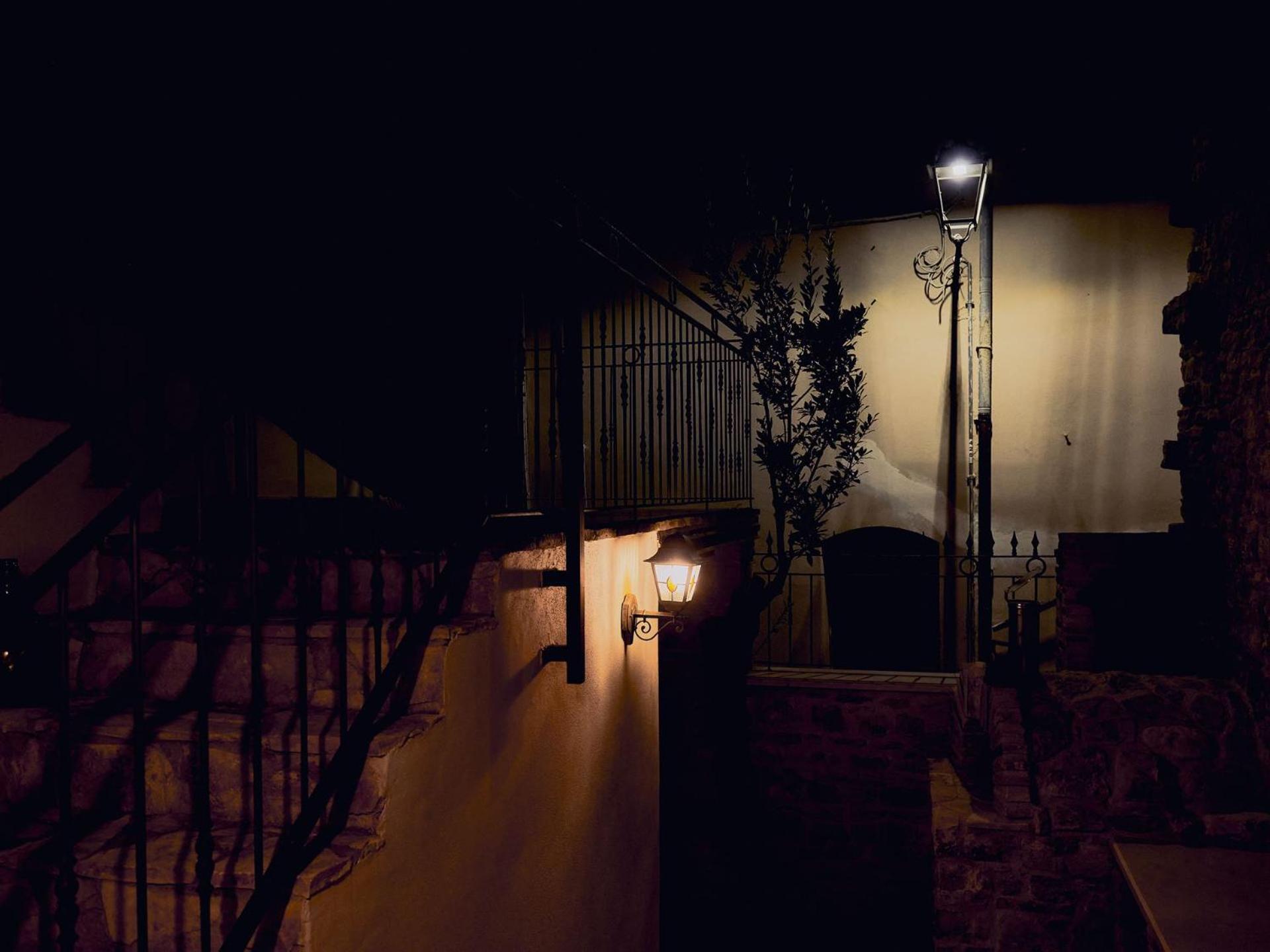 Il Cortiletto Del Borgo Bed & Breakfast Pietra Montecorvino Exterior photo